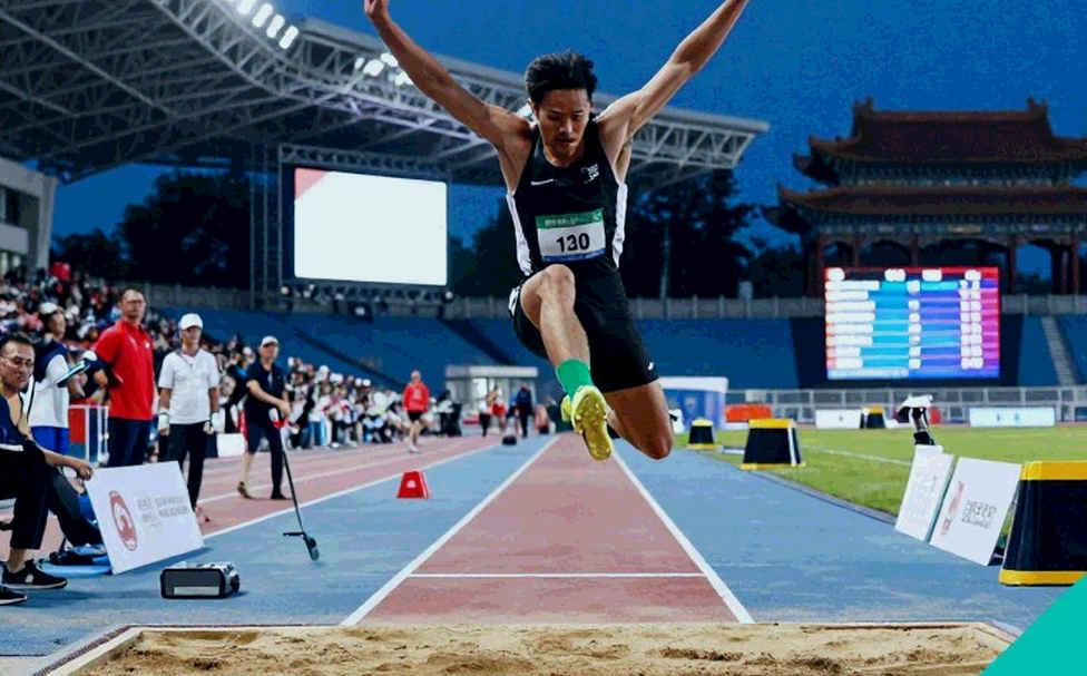 Behind the Relay Record, an Individual's Shadow: Quách Thị Lan's Retirement and Vietnam's Ledger Behind the Relay Record, an Individual's Shadow: Quách Thị Lan's Retirement and Vietnam's Ledger