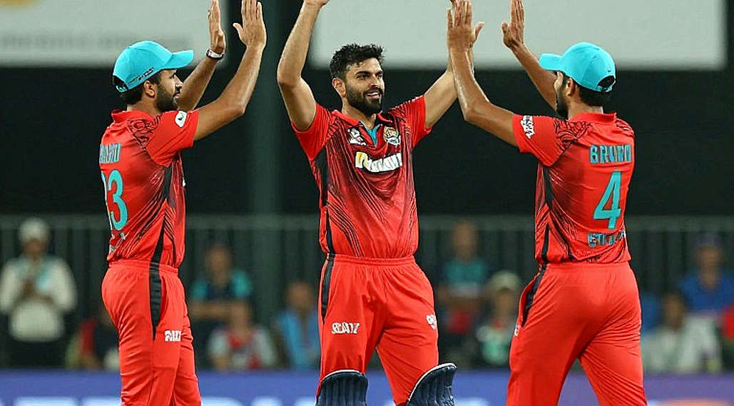 ক্রিকেট ডেটার নীরব ক্ষতি: ফাঁকা এক্সট্র্যাক্ট, ভরা মাঠ আর অদৃশ্য সাক্ষ্যের লেজার