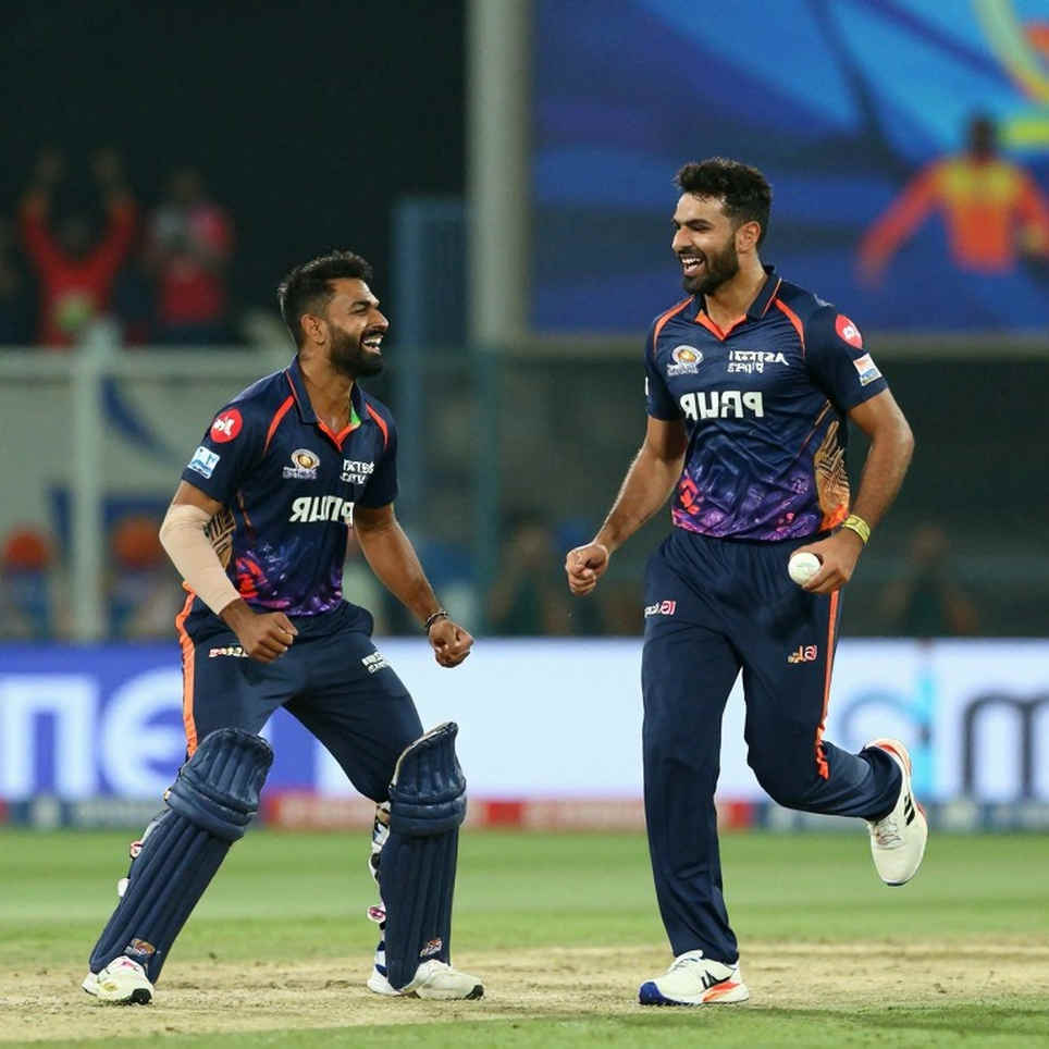 নিলামের হাতুড়ি নামার আগে: আইপিএল ট্রান্সফার বাজারের চুপচাপ হিসাব নিলামের হাতুড়ি নামার আগে: আইপিএল ট্রান্সফার বাজারের চুপচাপ হিসাব