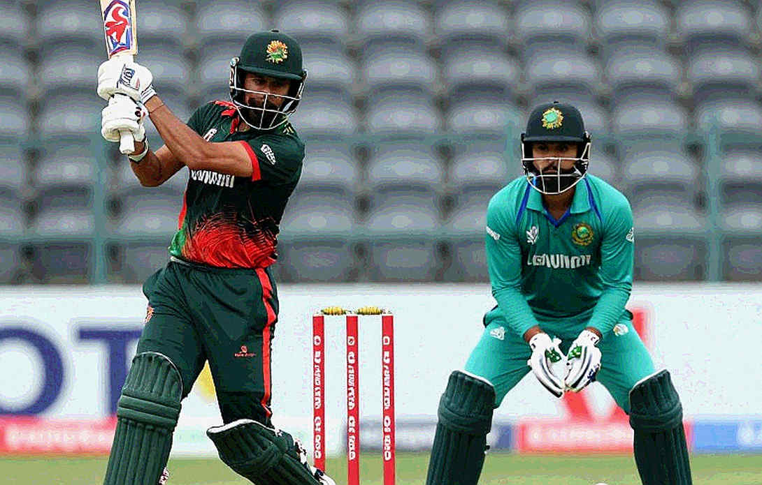 Contract Ledgers, Notebook Truths: Blockchain's Real Test in Cricket's Transfer Market