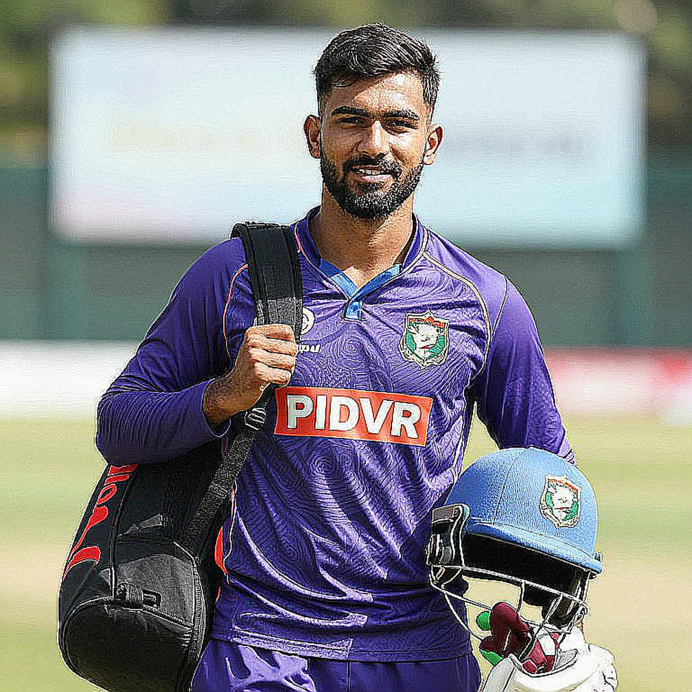 A Departure Without a Farewell Song: From Punjab Kings' Bowling Room to the Green Fields of the Sheffield Shield A Departure Without a Farewell Song: From Punjab Kings' Bowling Room to the Green Fields of the Sheffield Shield