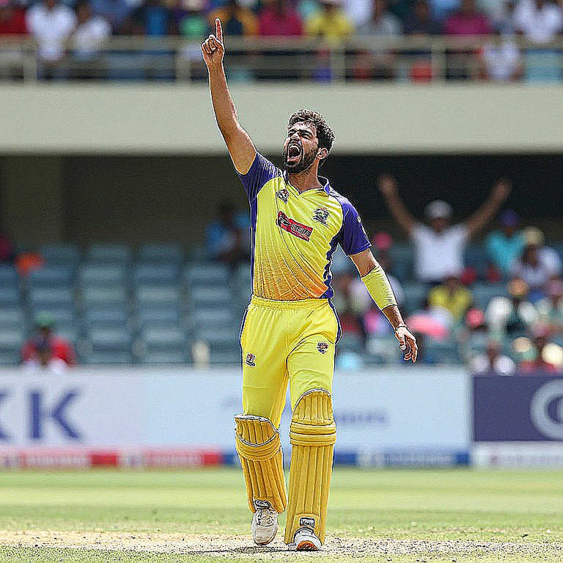 ক্রিকেটের অদৃশ্য খাতা: ব্লকচেইন যেভাবে খেলার অর্থনীতিকে নিঃশব্দে পুনর্লিখন করছে