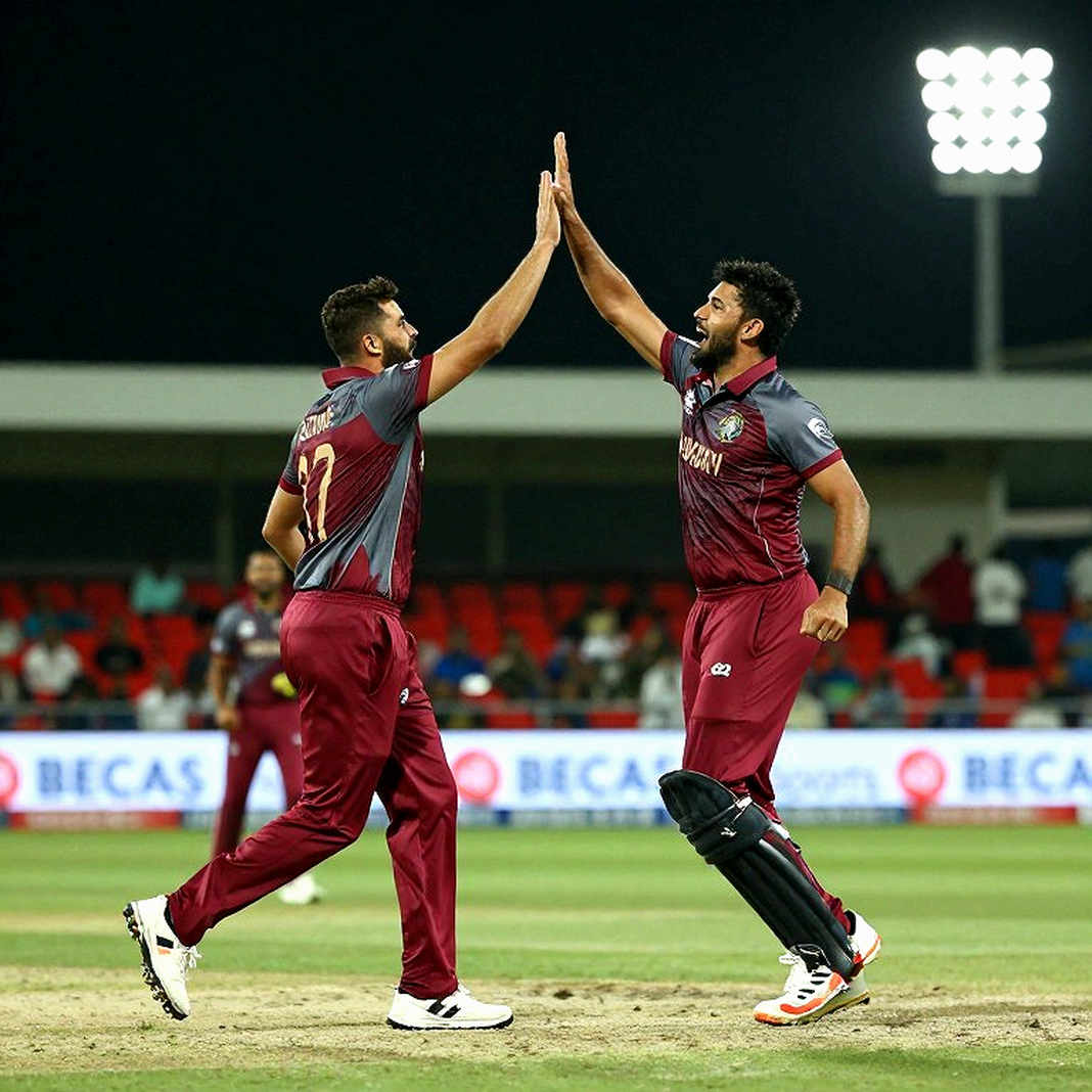 Grass, Two Spinners and Nineteen Months of Silence: The Gamble Australia Is Taking in Durban Grass, Two Spinners and Nineteen Months of Silence: The Gamble Australia Is Taking in Durban