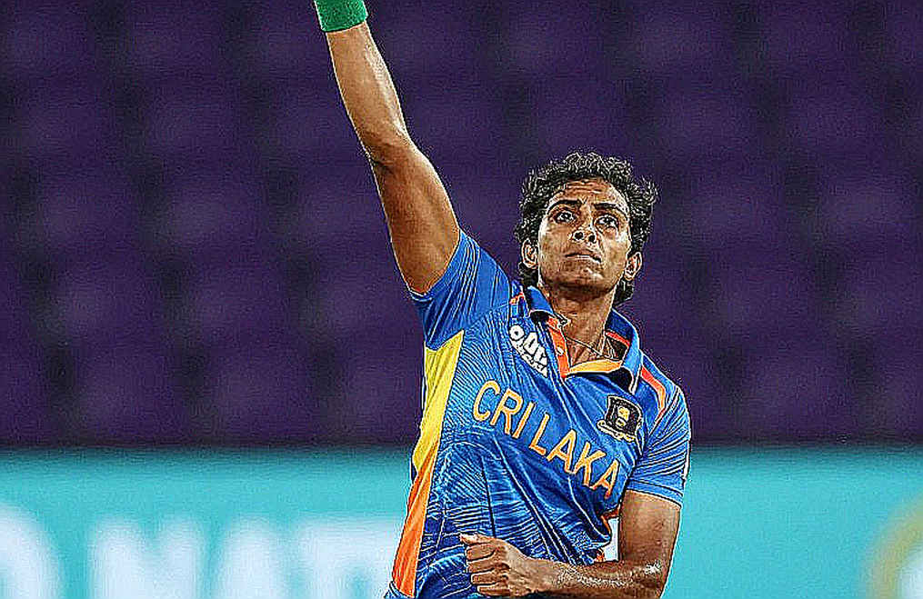 যে ম্যাচের শেষটা স্কোরবোর্ডে নয়, ঘড়িতে: নিউ চণ্ডীগড়ে ভারত ও ওয়েস্ট ইন্ডিজের স্লো ওভার-রেট জরিমানার ভেতরের হিসাব যে ম্যাচের শেষটা স্কোরবোর্ডে নয়, ঘড়িতে: নিউ চণ্ডীগড়ে ভারত ও ওয়েস্ট ইন্ডিজের স্লো ওভার-রেট জরিমানার ভেতরের হিসাব