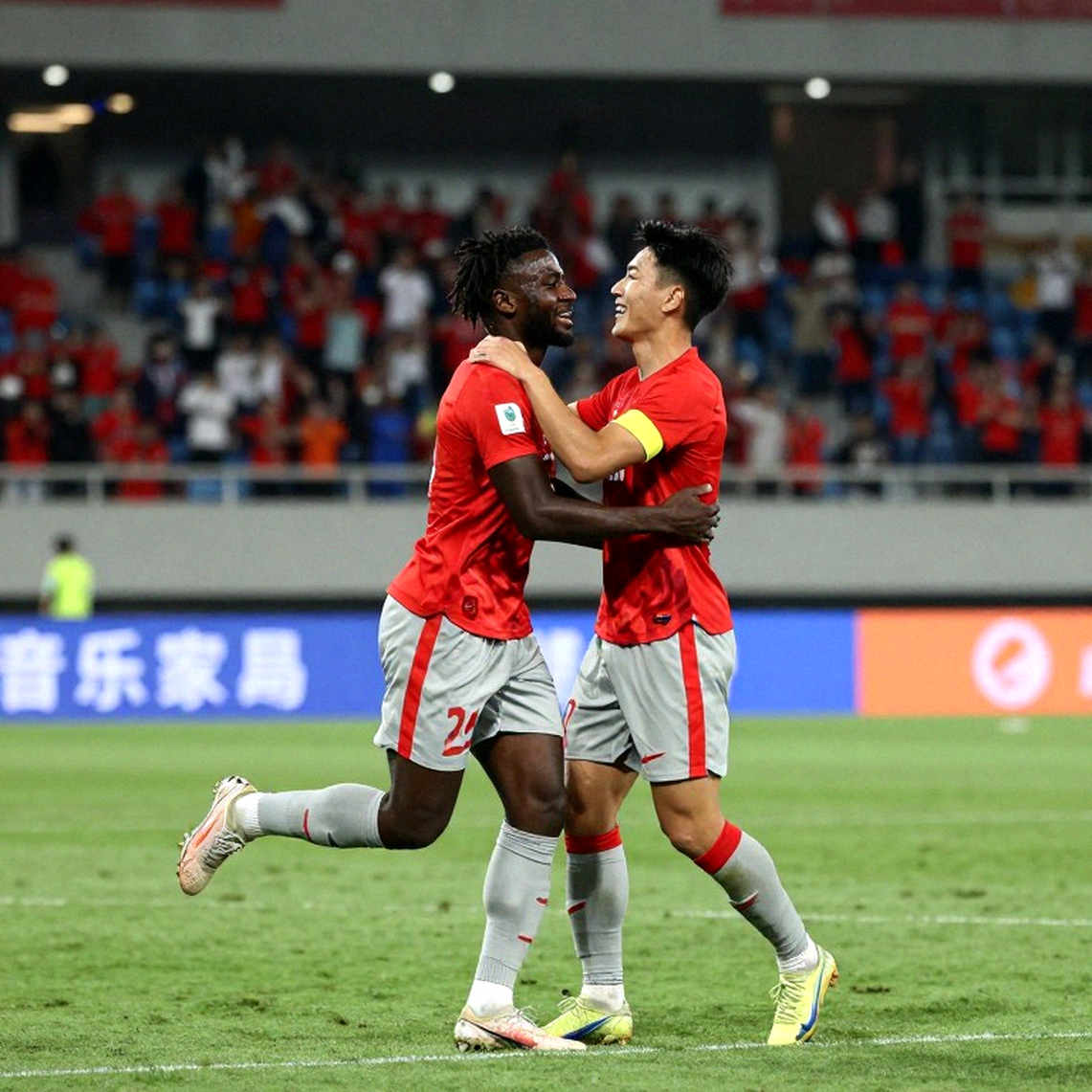 Football's Immutable Ledger: Blockchain, Transfer Valuation, and the Lesson of the Empty Input Football's Immutable Ledger: Blockchain, Transfer Valuation, and the Lesson of the Empty Input